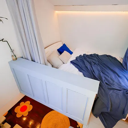 Company Mansion With Cinema & Balcony Old Town *