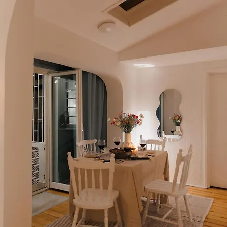 Appartement Company Mansion With Cinema & Balcony Old Town Belgrade