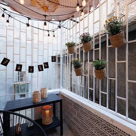 Company Mansion With Cinema & Balcony Old Town Appartement *