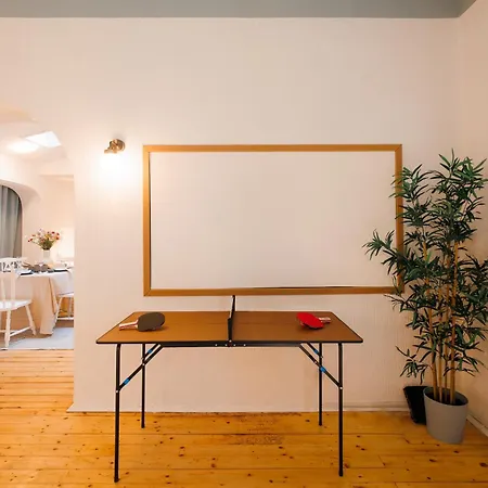 Company Mansion With Cinema & Balcony Old Town Appartement *