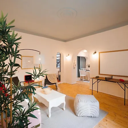 Apartment Majestic Company Mansion Old Town Renovated Belgrade