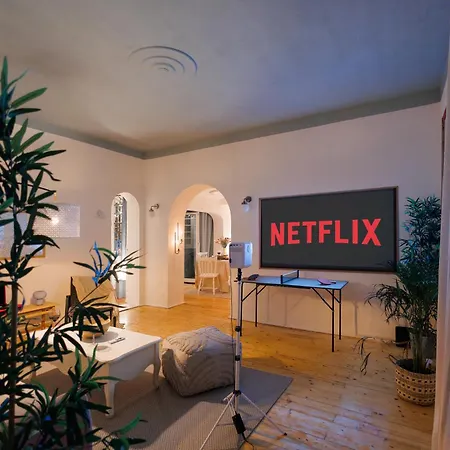 Company Mansion With Cinema & Balcony Old Town